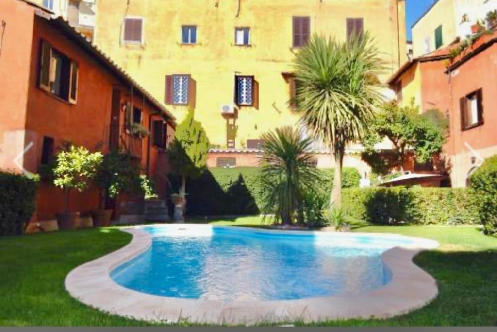 Gens Iulia Luxury Appartament Rom